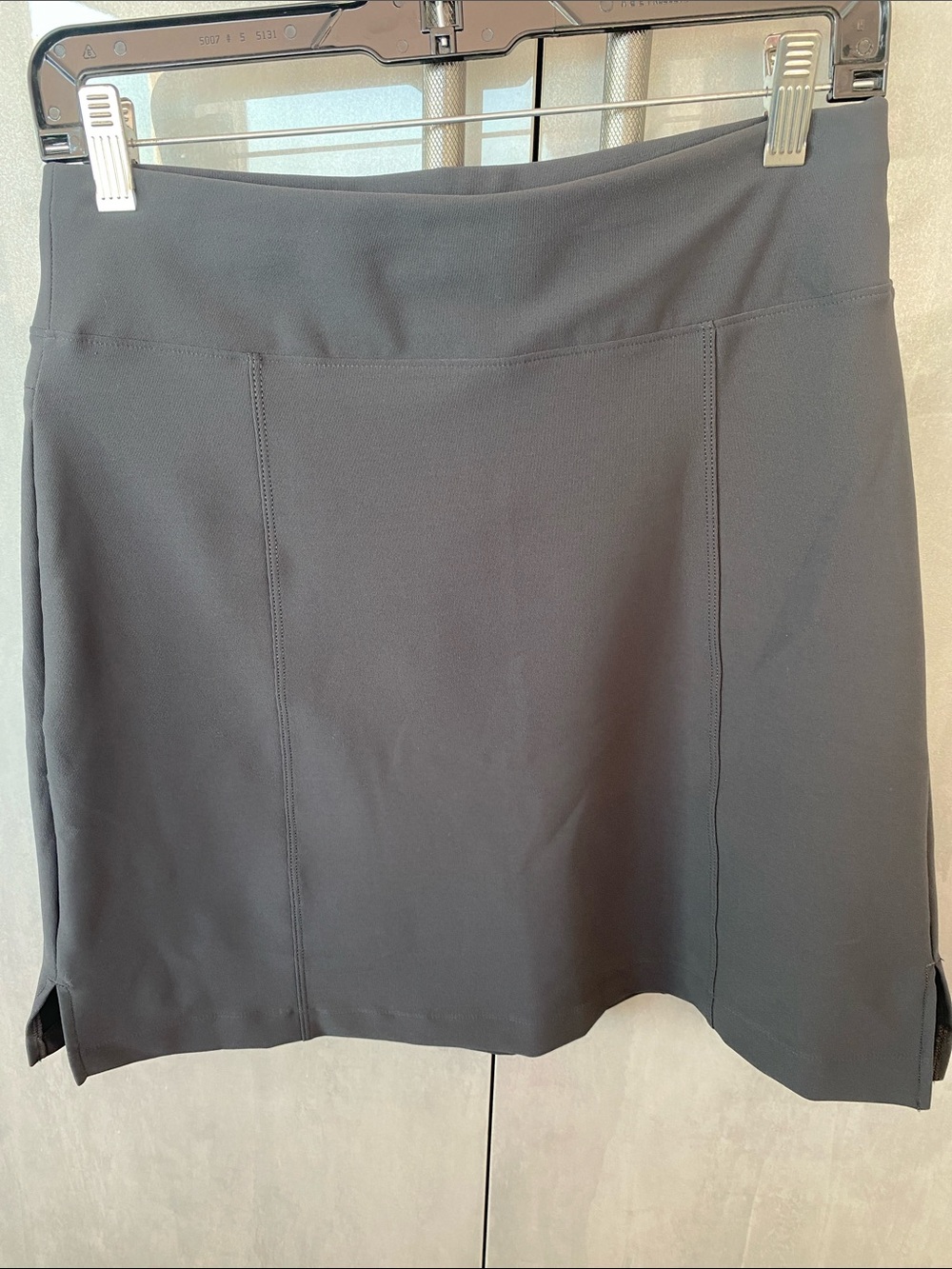 NWOT Lucy Athletic Women's Grey Skirt size XS